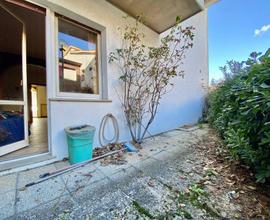 TRILOCALE CON GIARDINI + GARAGE + POSTO AUTO