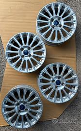 Set 4 cerchi in lega originali Ford 16”