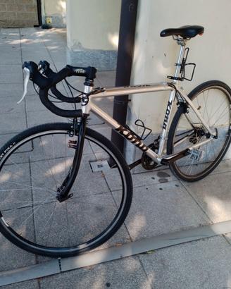 Bici touring/gravel