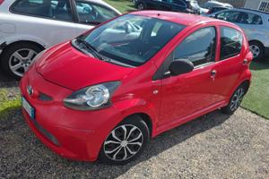 Toyota aygo 1.0 benzina