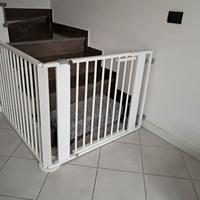 Cancellino ad angolo in legno per bambini