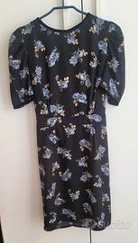 Abito nero con roselline azzurro/ottanio/blu.