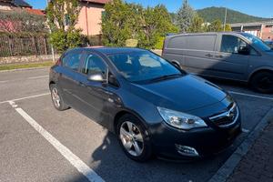 Opel Astra J 2012 1.7