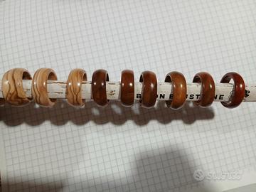 anelli in legno
