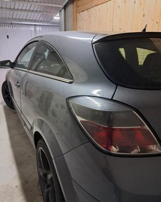 OPEL ASTRA GTC