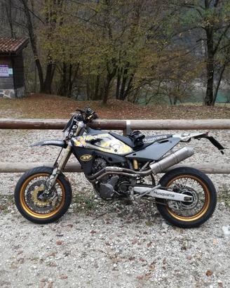 Husqvarna SM 610 