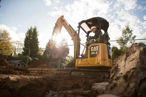 Noleggio mini escavatore caterpillar 301.5