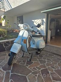 vespa hp4 color biancospino