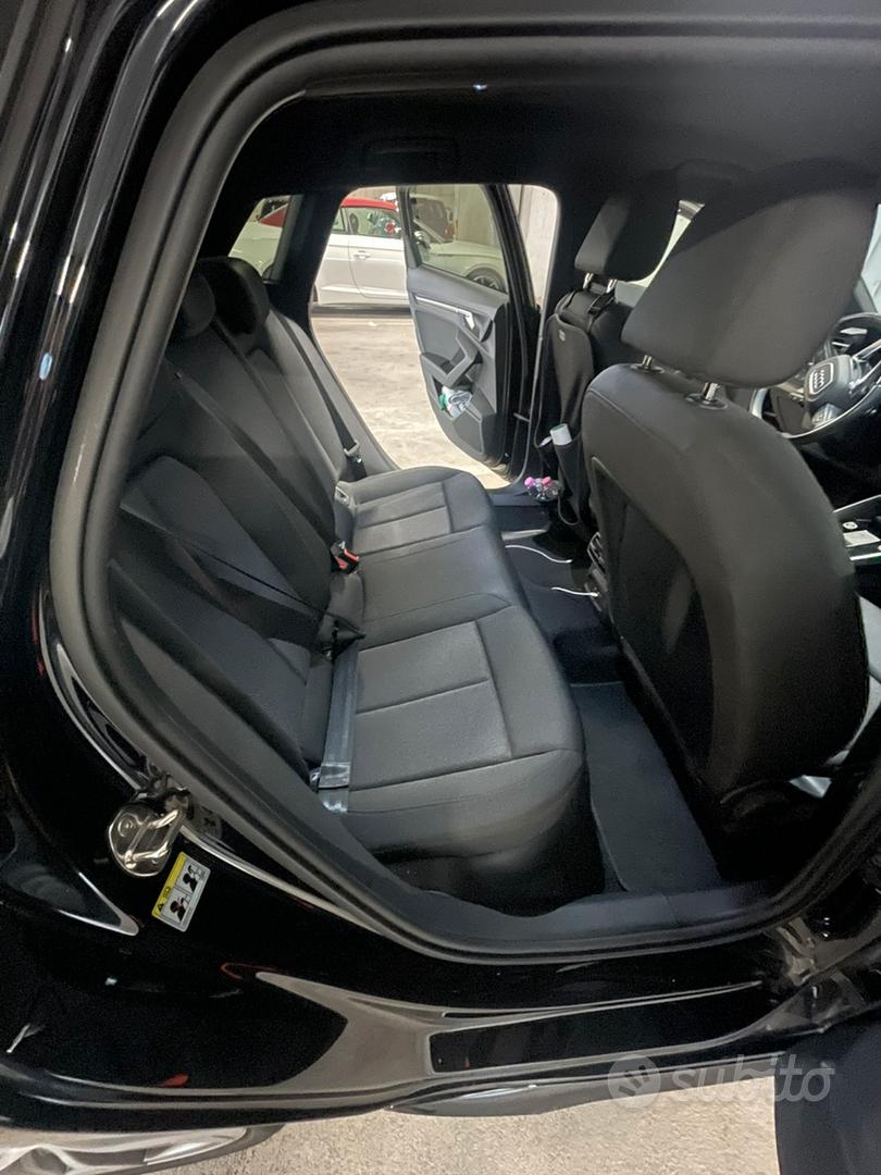 Audi A3 2022 photo 2