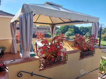 Gazebo 4 x 3  struttura in legno e alluminio