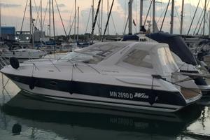 Windy 37 Grand Mistral Open, 2 x 300 Volvo Diesel