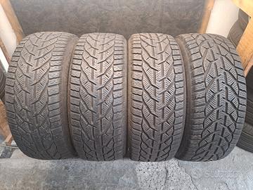 gomme termiche 225/45/18 taurus al 90%