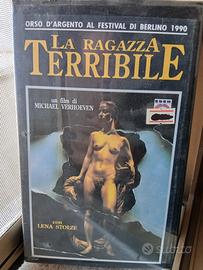VHS La ragazza terribile 