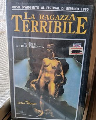 VHS La ragazza terribile 