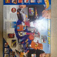 Hot wheels jet city come da foto.  