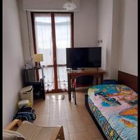 Stanza singola metro lilla Ca granda