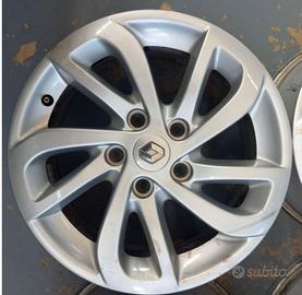 Cerchi lega leggera 5 fori originali  16' Renault