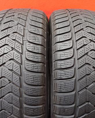 215 65 16 Gomme Invernali 65% Pirelli 215 65R16