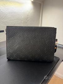 pochette louis vuittom