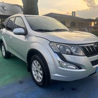 Mahindra XUV500 2.2 16V AWD W10