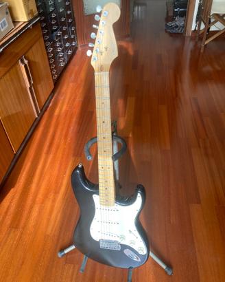 FENDER STRATOCASTER USA VINTAGE 1999