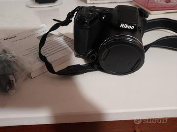 macchina fotografica  nikon