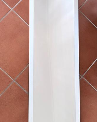 Specchio parete bianco