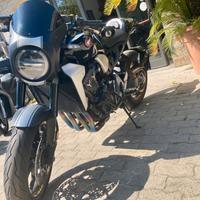Honda CB1000 R