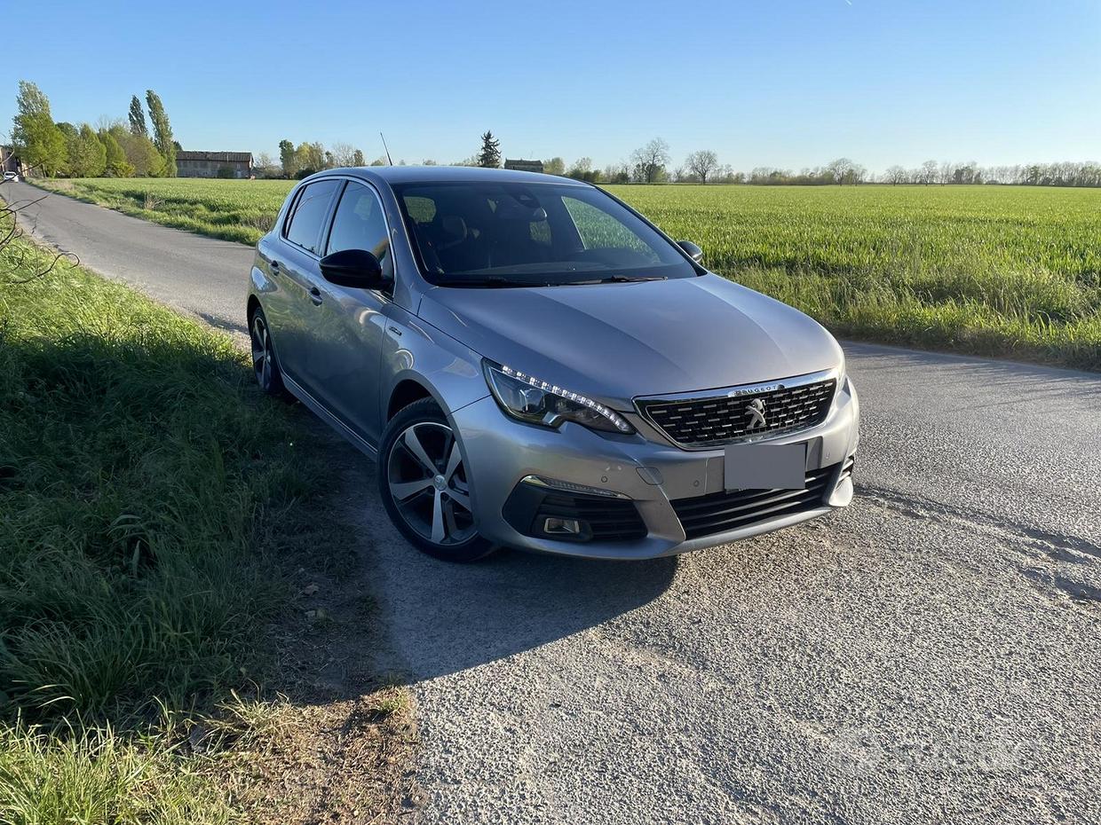 Peugeot 308 5p 1.2 puretech Gt Line 130cv