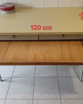 Tavolo da cucina 