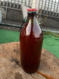Bottiglie di pomdoro