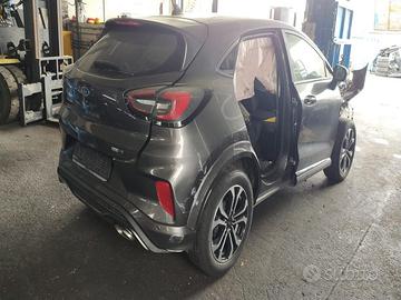 Auto completa per ricambi B7JB FORD PUMA '19