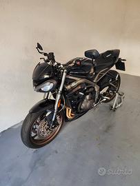 Triumph Street Triple - 2022