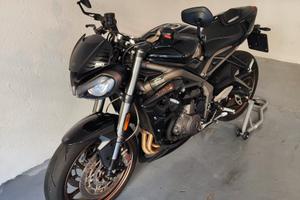 Triumph Street Triple - 2022