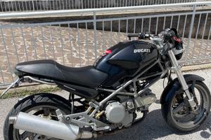 DUCATI MONSTER 600cc