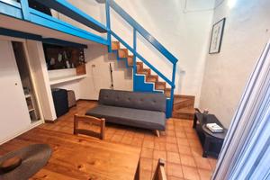 Ad.ze via Toledo - Monolocale con soppalco