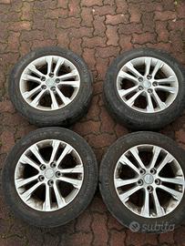 Cerchi in lega KIA e gomme 205/55 R16