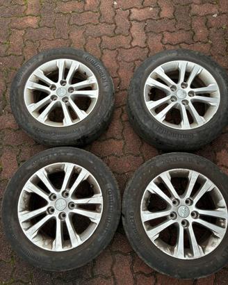 Cerchi in lega KIA e gomme 205/55 R16