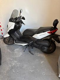 Yamaha X-Max 250 - 2014