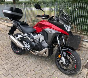 Honda crossrunner 800