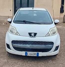 Peugeot 107 1.0 5p. Active - 2011