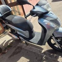 Scooter honda sh 125