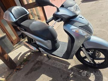 Scooter honda sh 125