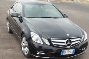 Mercedes E220 Coupé