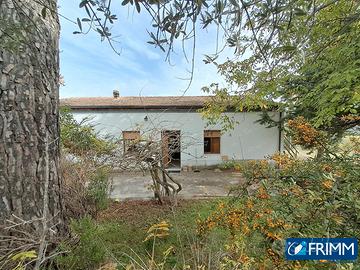 Casa indipendente - Contrada Colli