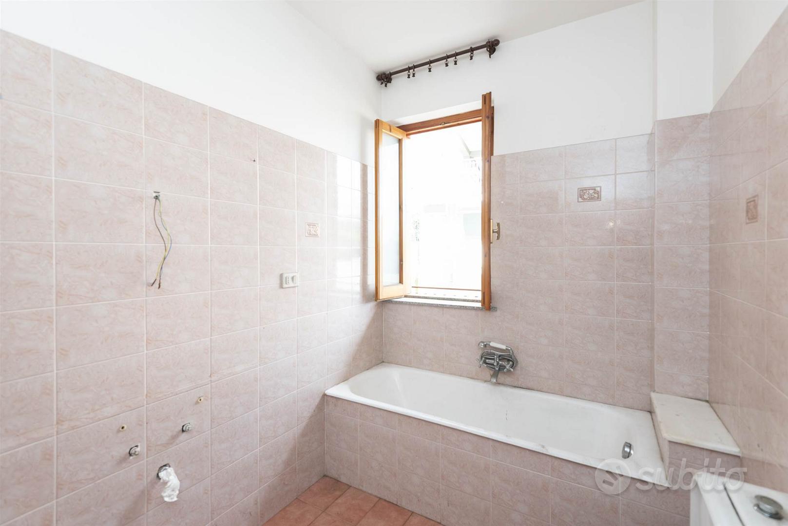 Apartment in Aci Sant'Antonio, Aisa - Altro