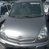 Toyota Yaris Verso 03