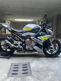 bmw s1000r