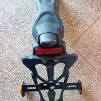 Coda portatarga Benelli bn 125