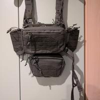 Gilet tattico (righ)